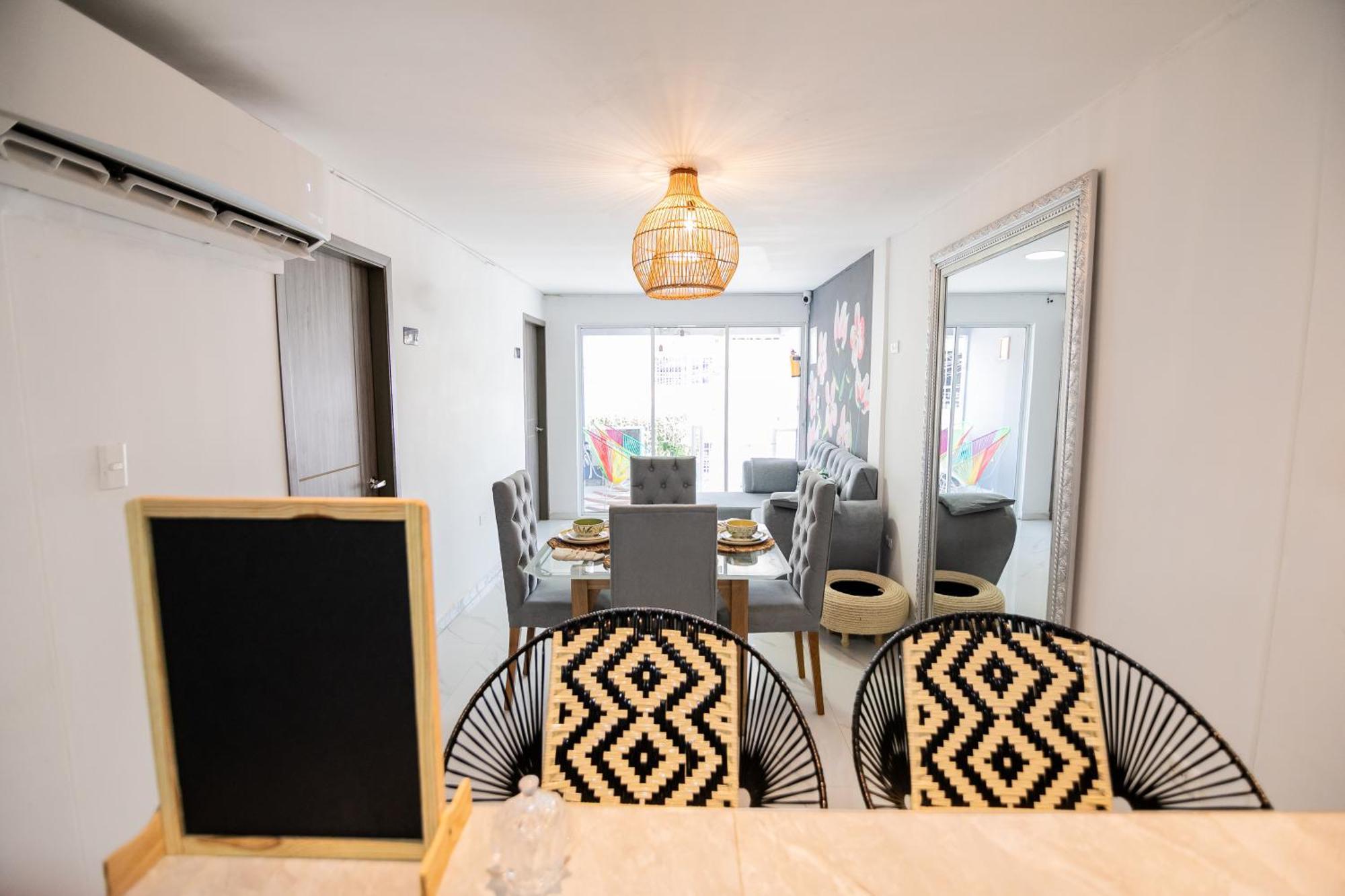 Hospedaje Rosa Blanca Cartagena Екстер'єр фото